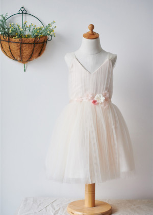 Champagne Pleated Tulle V Neck Short Flower Girl Dress